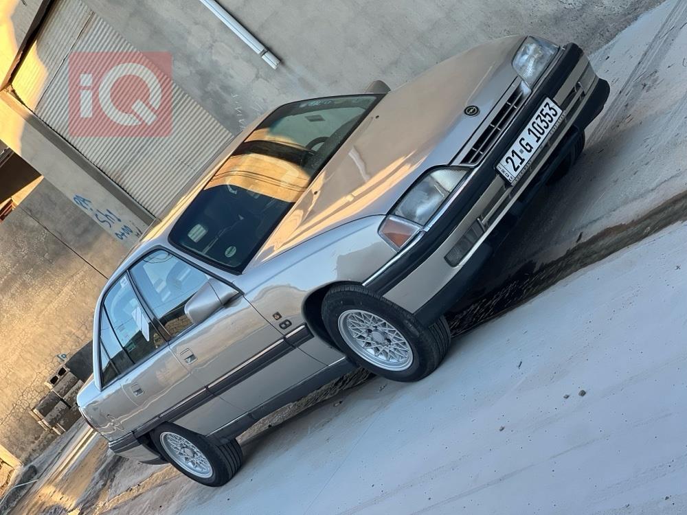 اوبل أوميغا